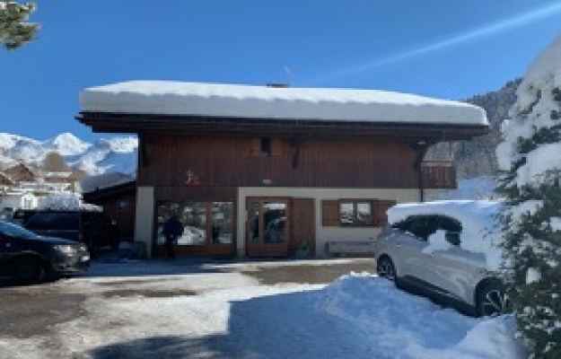 Camping à vendre en station