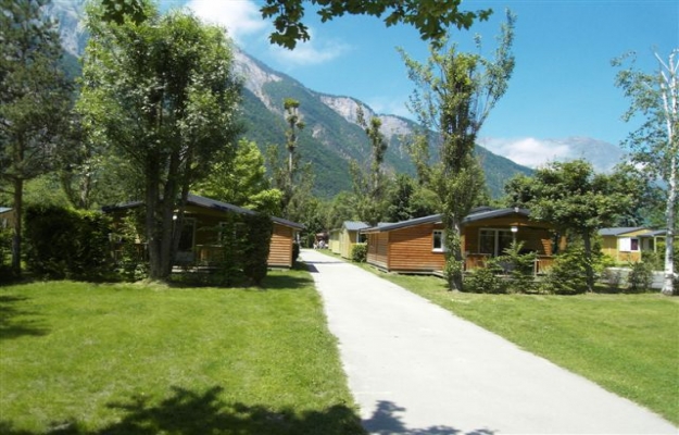 camping en vente sur site touristique des Alpes