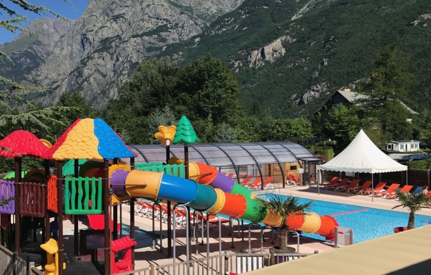 Beau camping à vendre en Rhône Alpes sur spot touristique